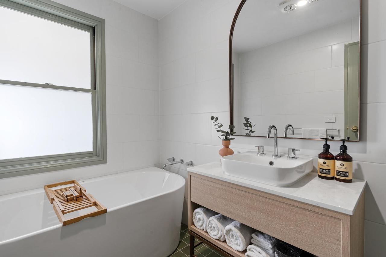 Wildes Hotel Kangaroo Valley Esterno foto